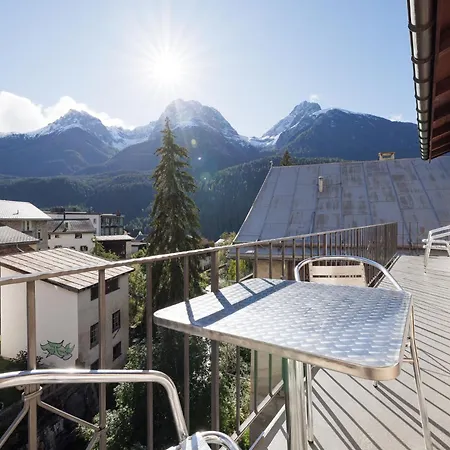 アパート Bagnera